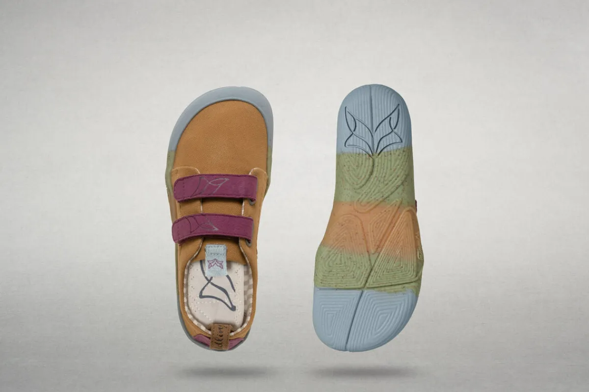 Robulo camel>Wildling Shoes New